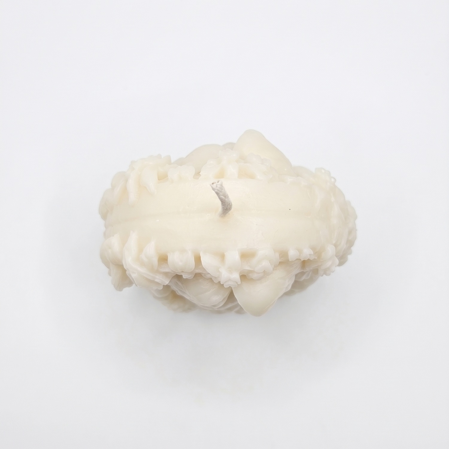 Bethlehem Love Candle - White / Coconut