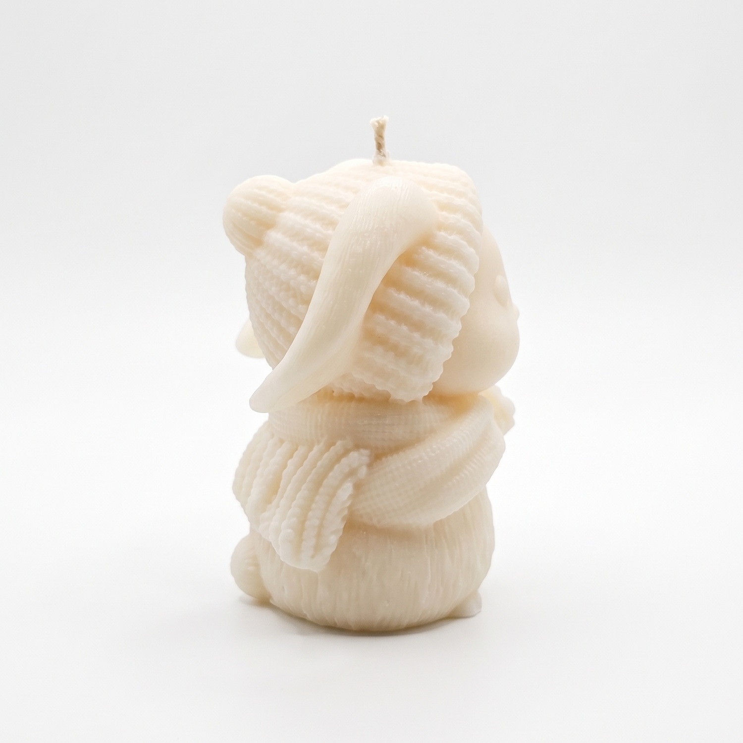 Candle Winter Bunny - White / Coconut