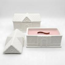 Large House Candle - White/Flower Garden