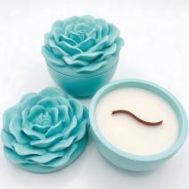 Maxi Azure Flower Candle - Turquoise / Vanilla